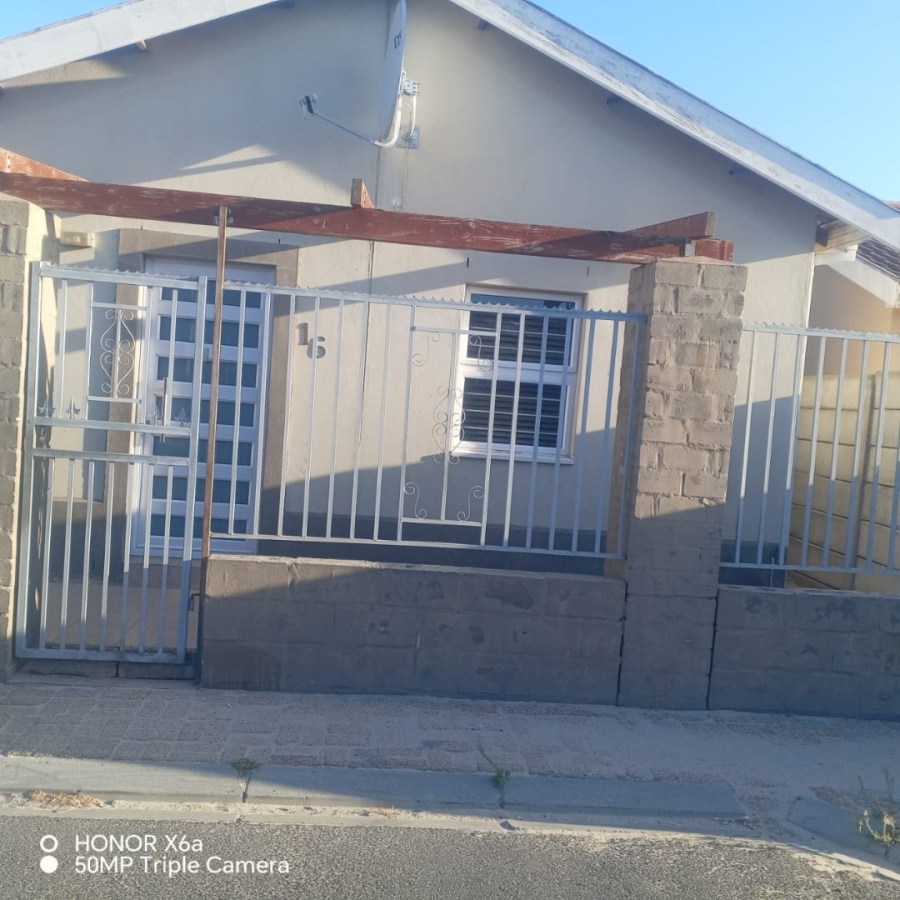 2 Bedroom Property for Sale in Morgan Village Western Cape